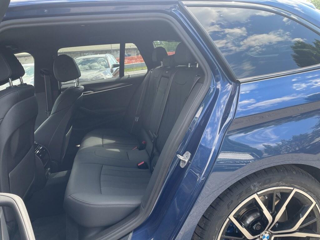 BMW Serie 5 520d Touring mhev 48V xdrive Msport auto