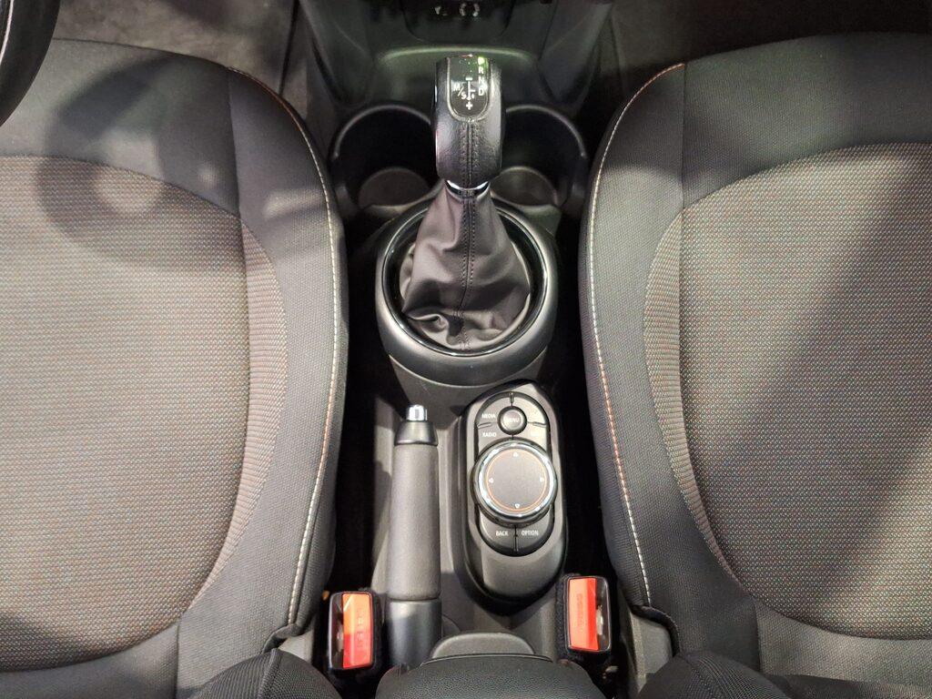 Mini Cooper 1.5 Cooper Auto