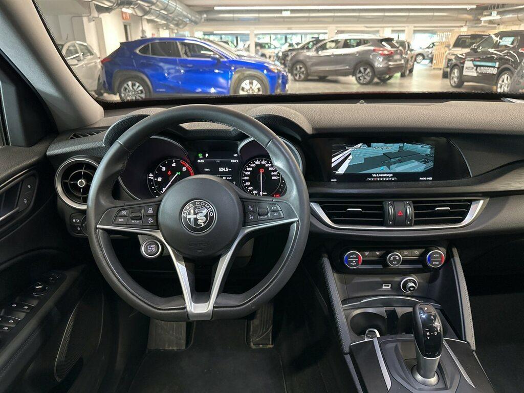 Alfa Romeo Stelvio 2.2 t Executive Q4 190cv auto my19