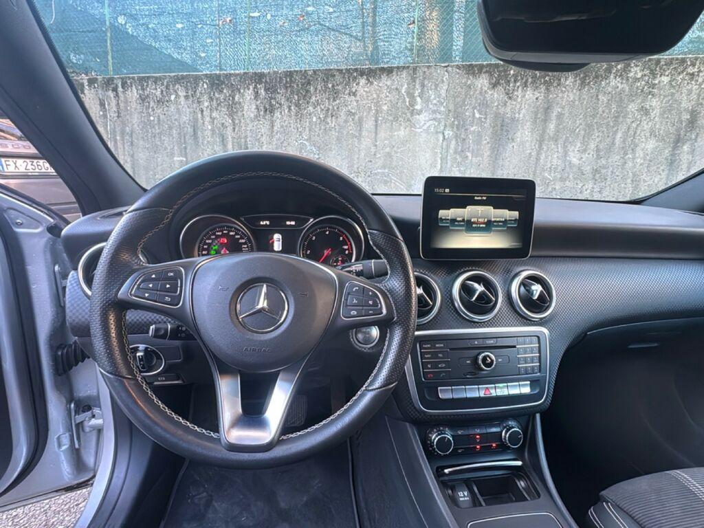 Mercedes Classe A 180 d Sport auto my16