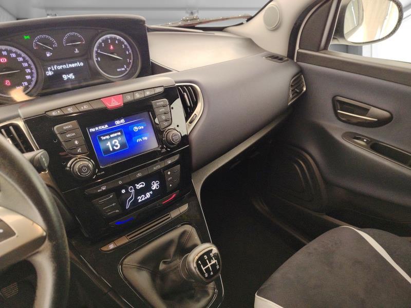 Lancia Ypsilon 1.2 Elefantino Blu s&s 69cv my19