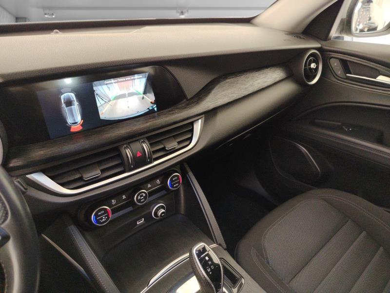 Alfa Romeo Stelvio 2.2 t Business Q4 190cv auto