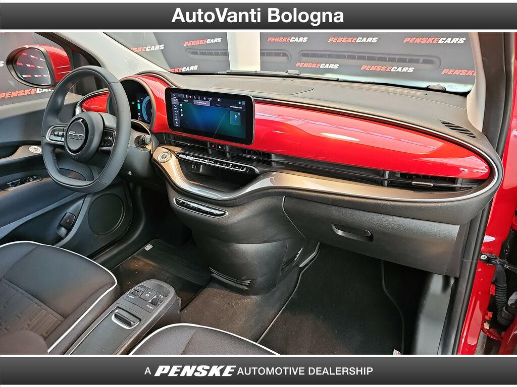 Fiat 500 e Cabrio 42 kWh La Prima