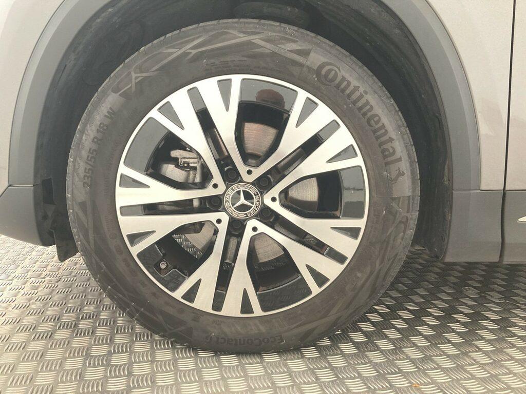 Mercedes GLA 180 d Progressive Advanced auto