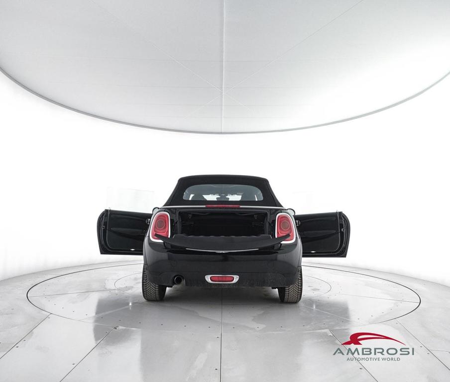 Mini Cooper D Cabrio 1.5 Cooper D