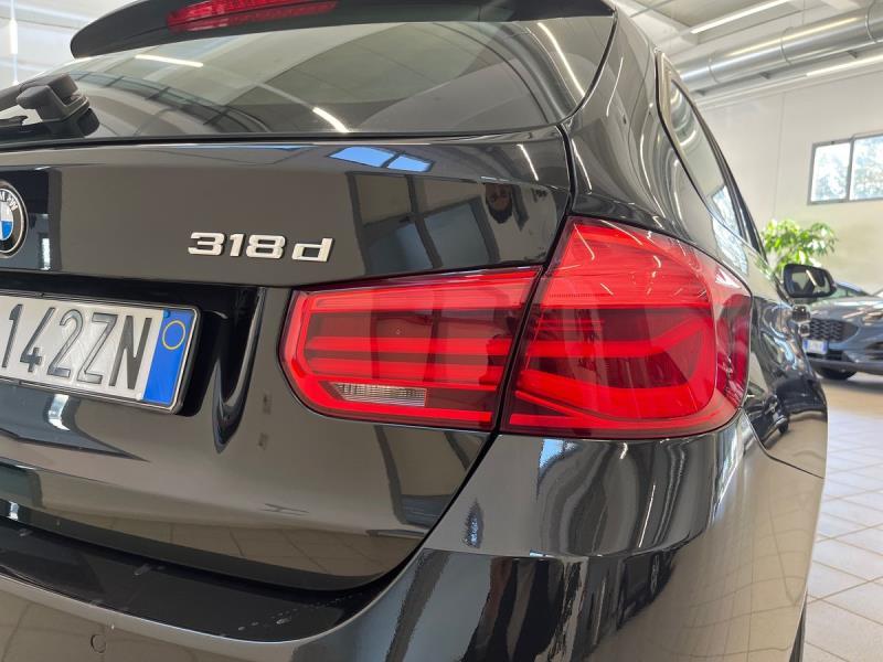 BMW Serie 3 318d Touring Business Advantage auto