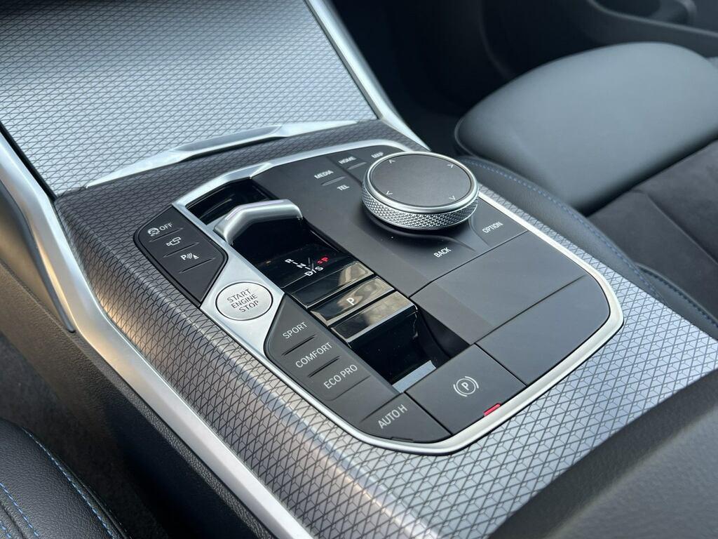 BMW Serie 3 320d Touring mhev 48V Msport xdrive auto
