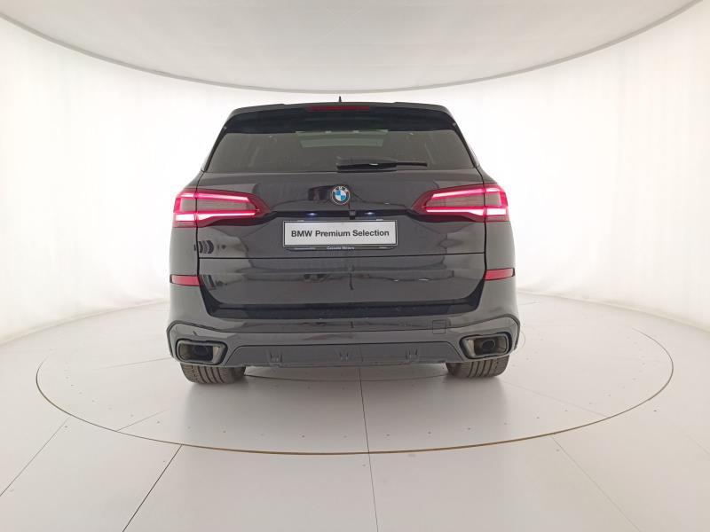 BMW X5 xdrive40d mhev 48V Msport auto