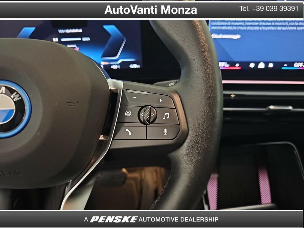 BMW iX1 edrive 20 X-Line