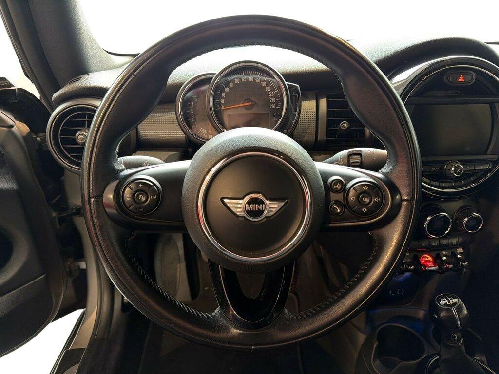 Mini Cooper D Cabrio 1.5 Cooper D