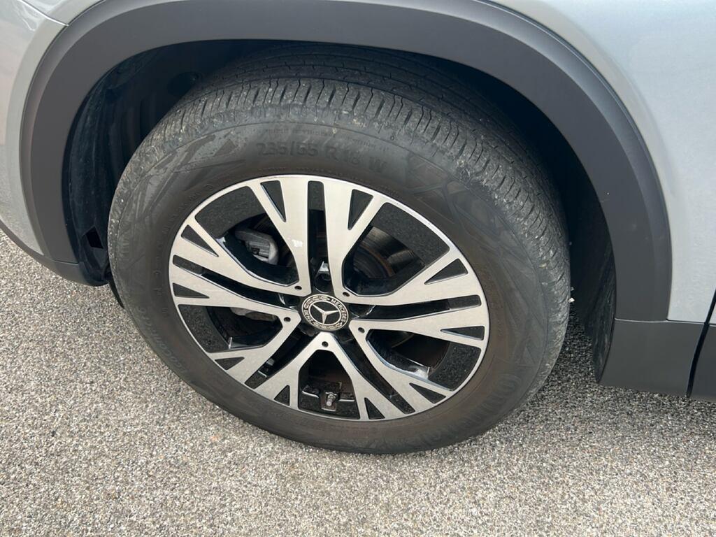 Mercedes GLB 180 d Progressive Advanced auto