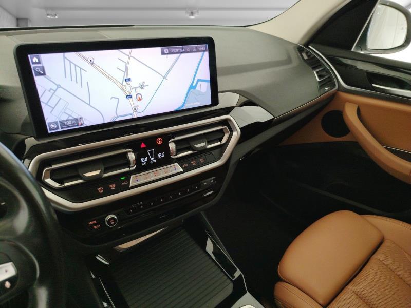 BMW X3 xdrive20d mhev 48V auto