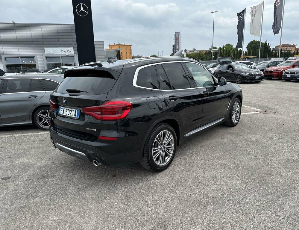 BMW X3 xdrive20i Luxury 184cv auto