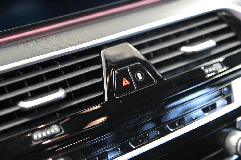 BMW Serie 5 520d Touring mhev 48V xdrive Msport auto