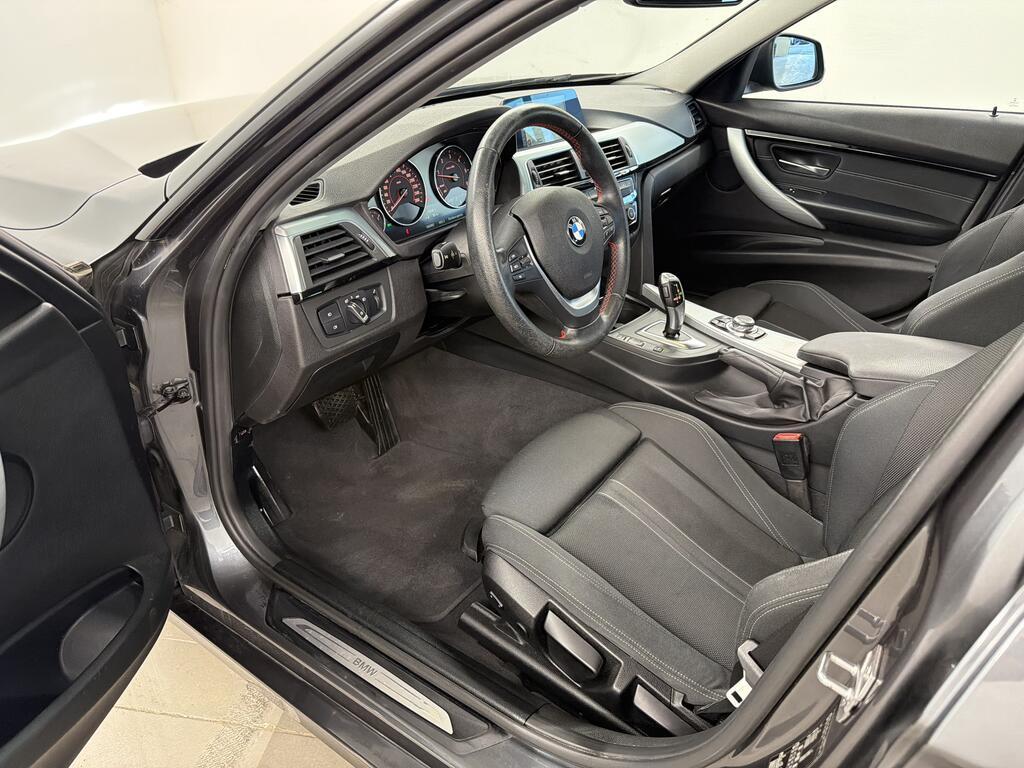 BMW Serie 3 318d Touring Msport auto