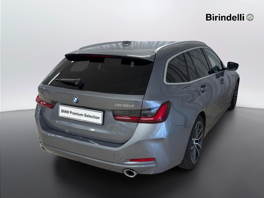 BMW Serie 3 320d Touring mhev 48V xdrive auto