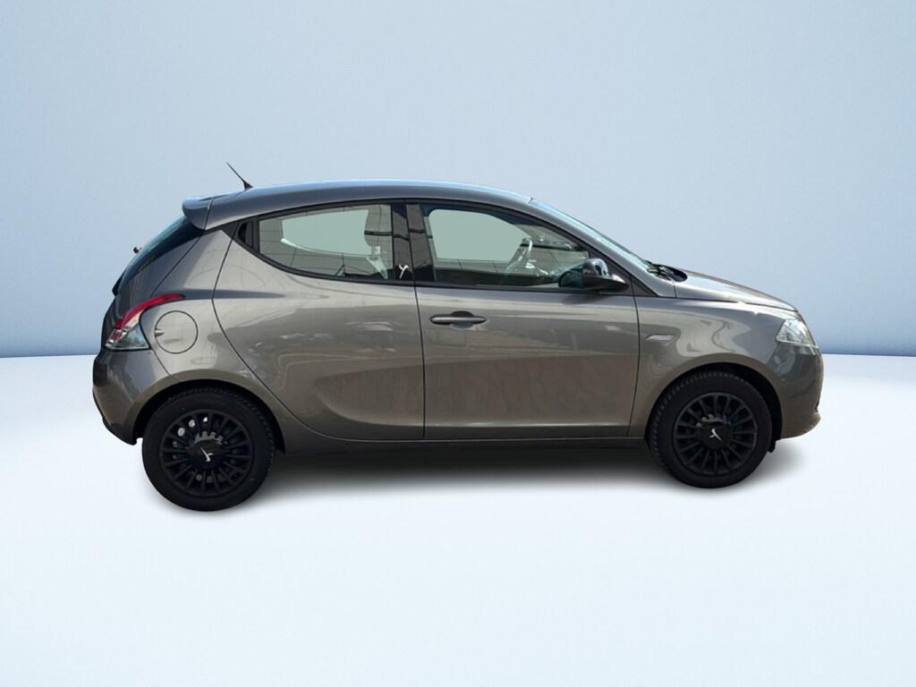 Lancia Ypsilon 1.2 8v Elefantino s&s 69cv E6