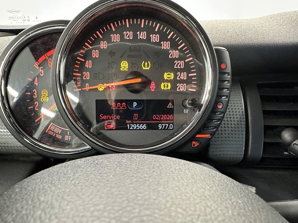 Mini Cooper D 1.5 D Cooper D Auto
