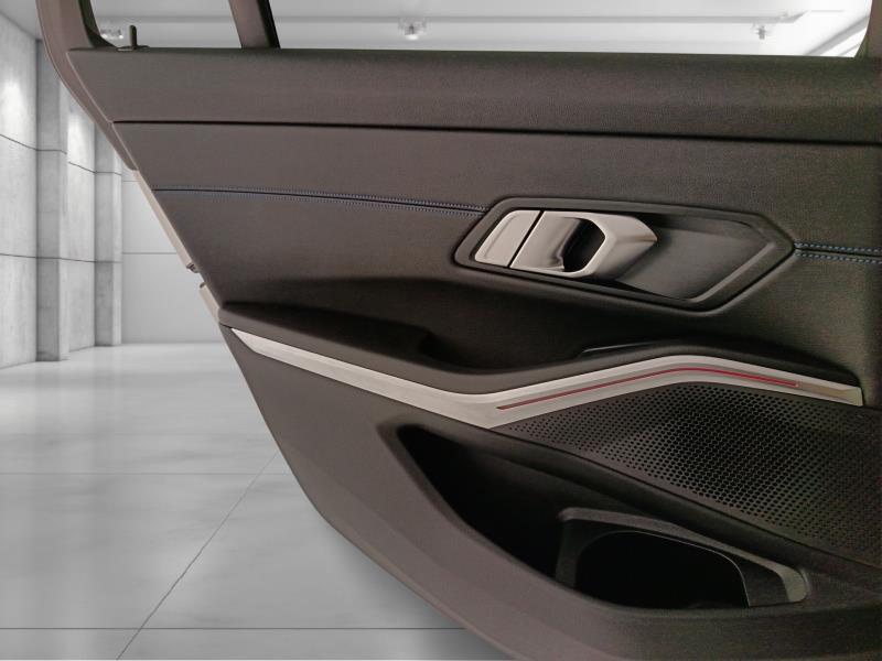 BMW Serie 3 320d Touring mhev 48V Msport auto
