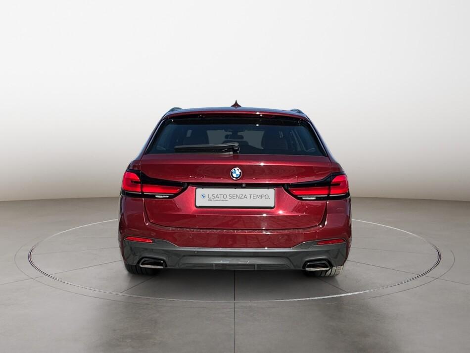 BMW Serie 5 530d Touring mhev 48V xdrive Msport auto