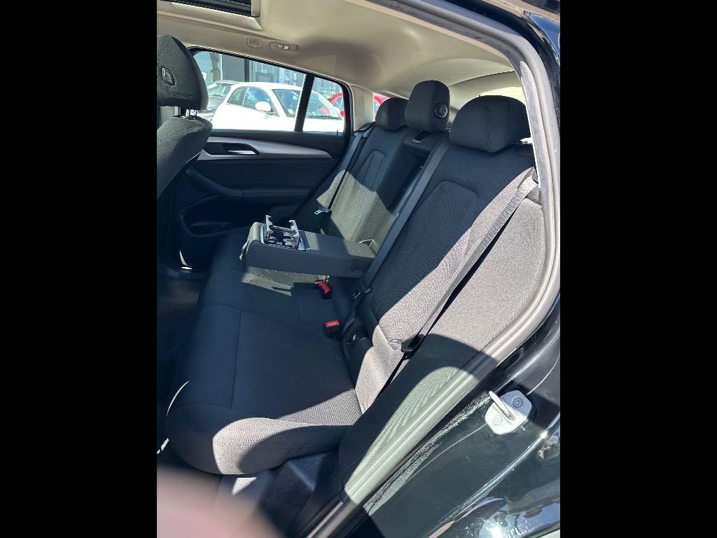 BMW X4 xdrive20d mhev 48V Business Advantage auto