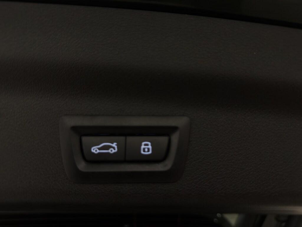 BMW iX1 edrive 20 Special Edition