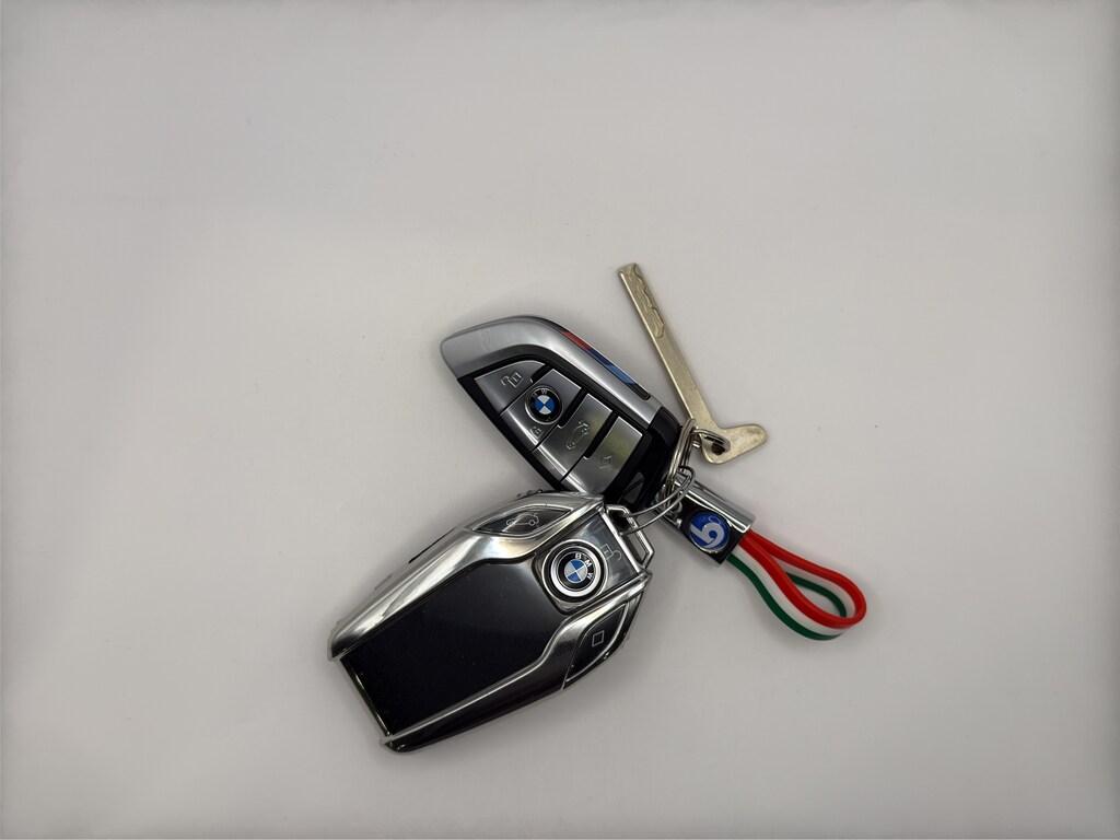 BMW Serie 5 520d Touring mhev 48V xdrive Msport auto