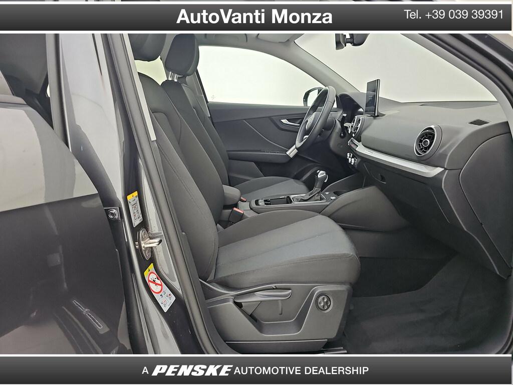 Audi Q2 35 1.5 tfsi Identity Black s-tronic