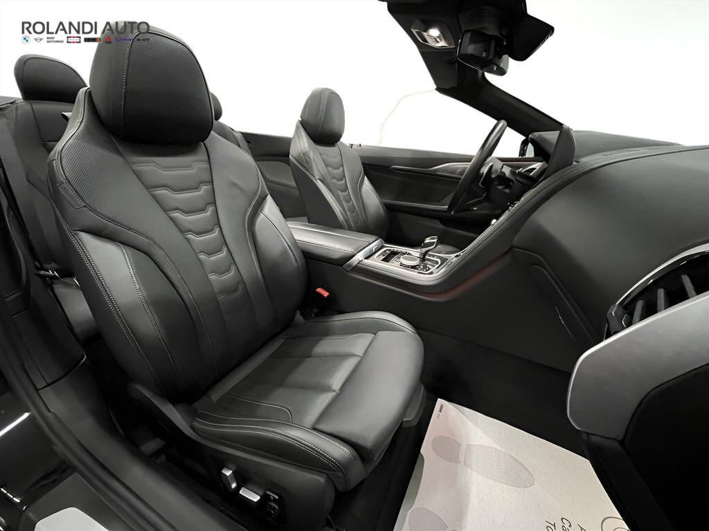 BMW Serie 8 840d Cabrio mhev 48V xdrive Individual Composition Msport auto