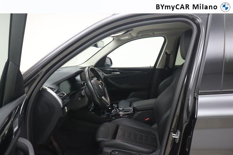 BMW X3 xdrive20d mhev 48V auto