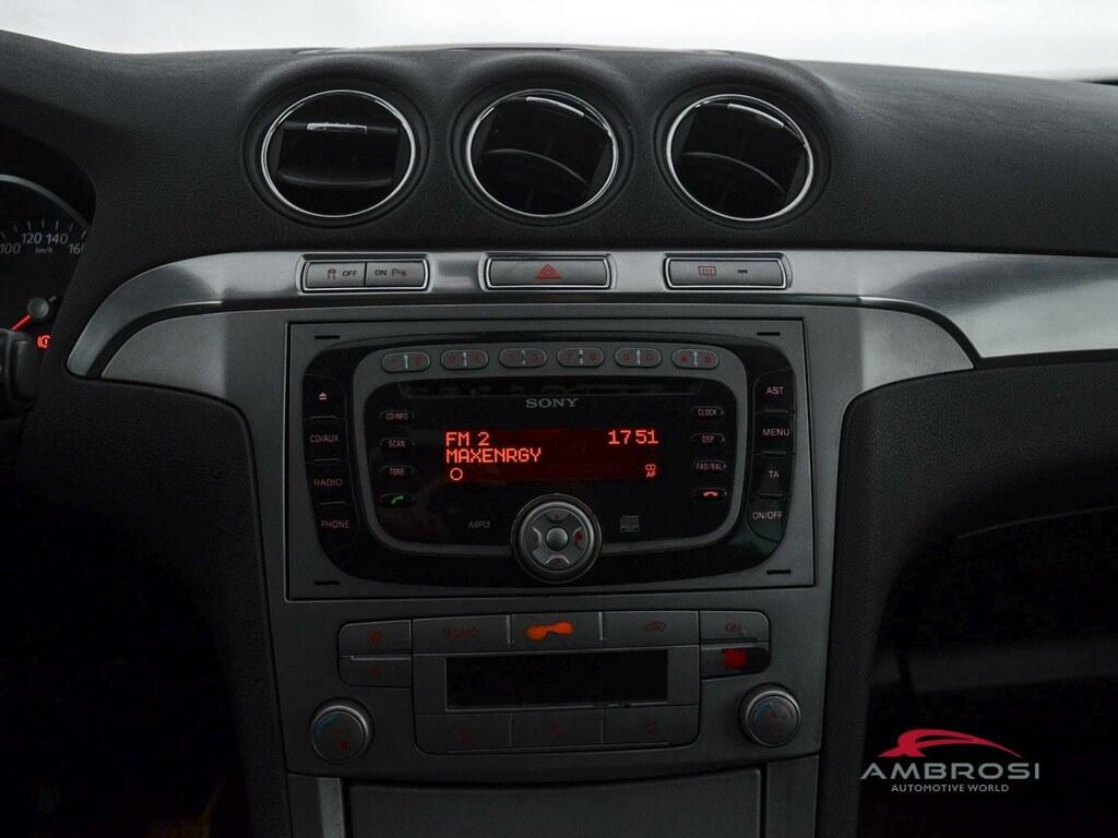 Ford S-Max 2.0 tdci Titanium