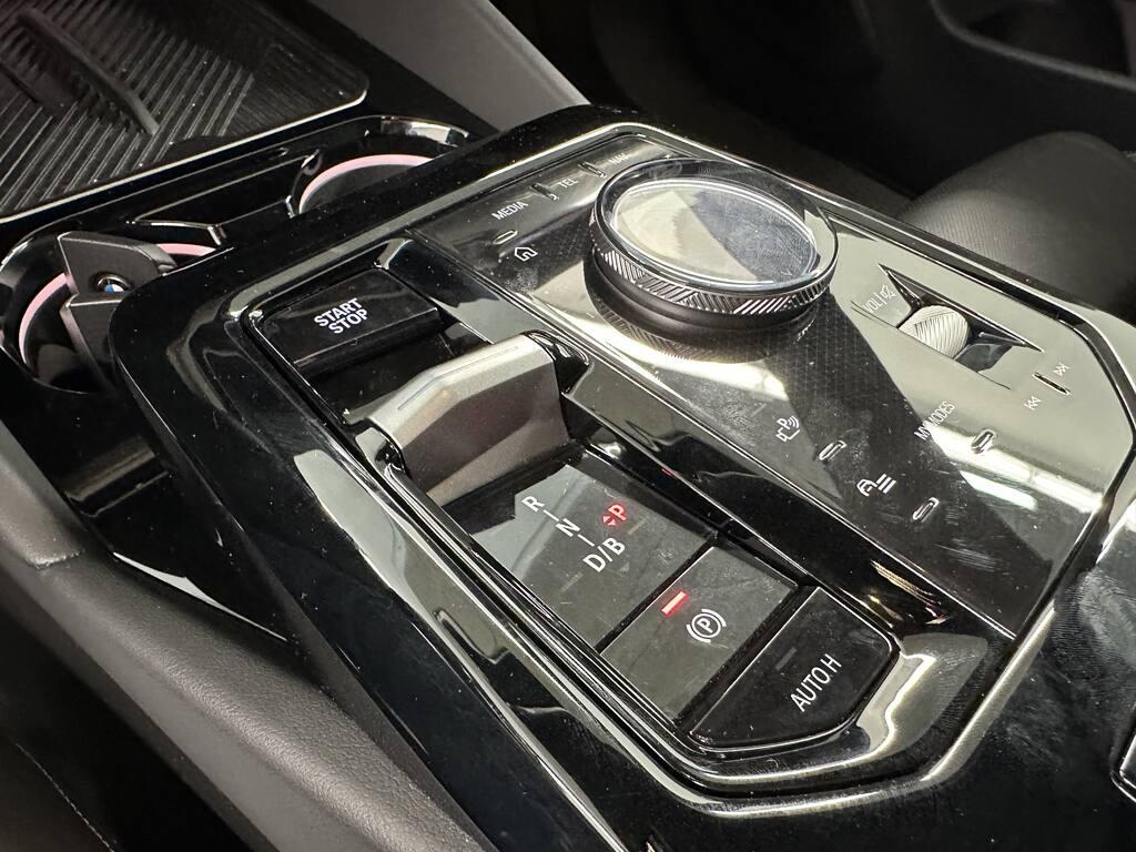 BMW i5 xdrive40