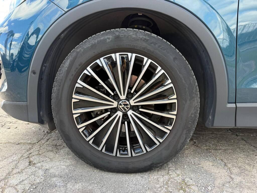 Volkswagen Tiguan 1.5 etsi evo Elegance 150cv dsg
