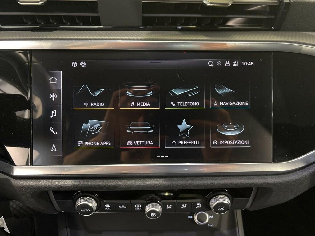 Audi Q3 35 1.5 tfsi Business Advanced s-tronic