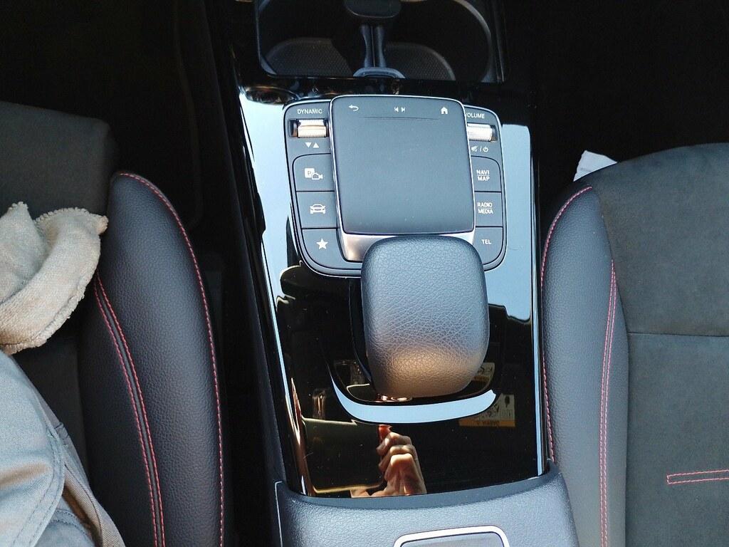 Mercedes CLA Shooting Brake 200 Premium auto