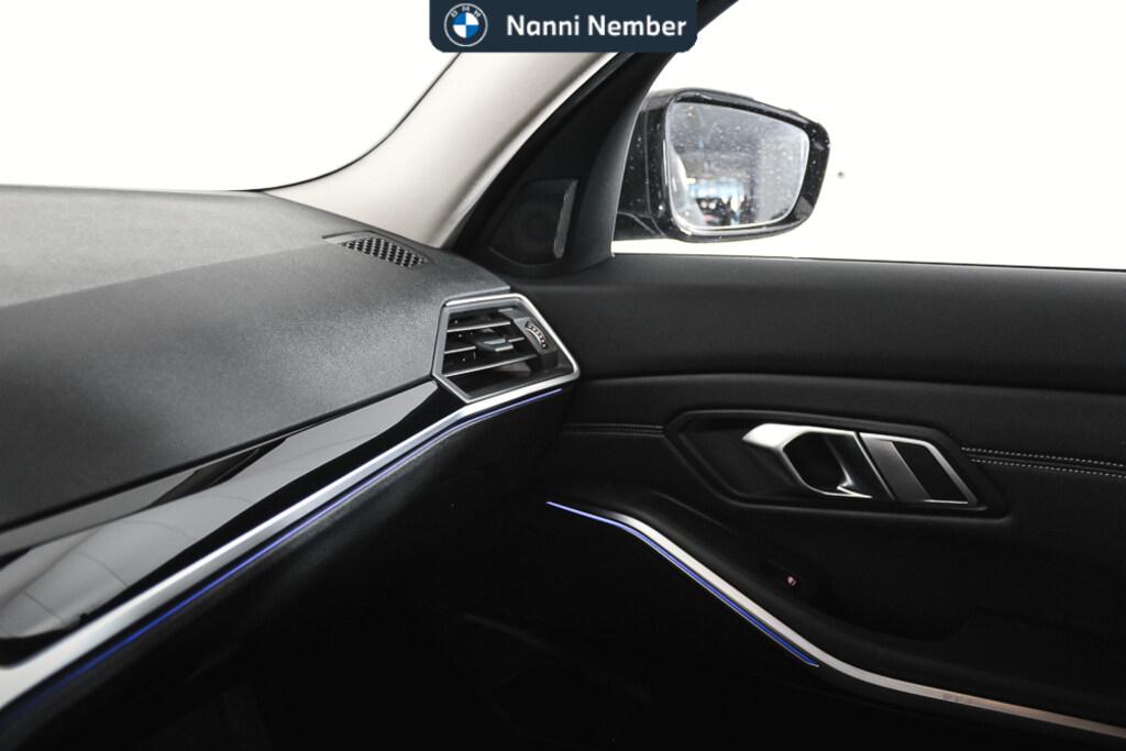 BMW Serie 3 320d Touring mhev 48V xdrive Sport auto