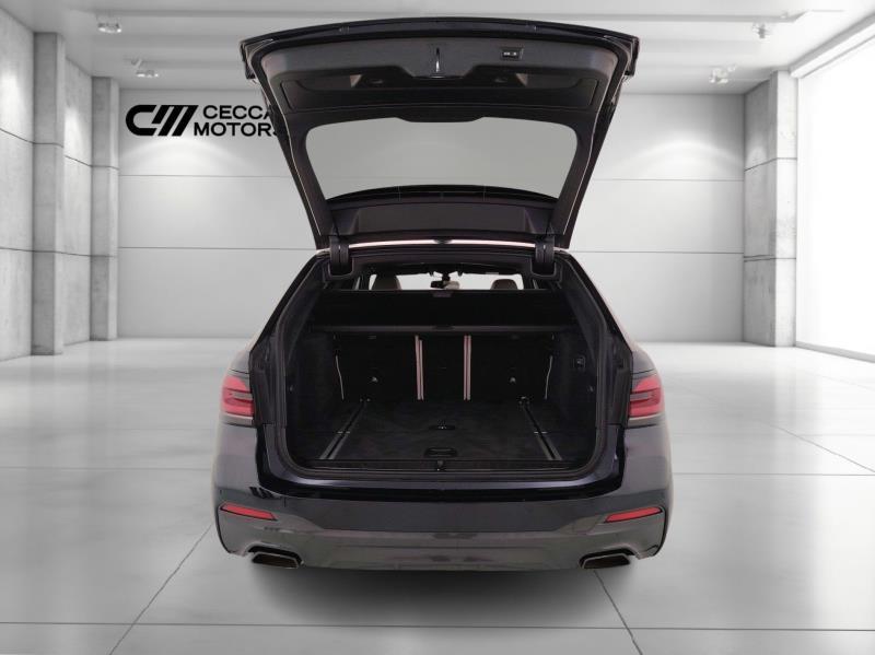 BMW Serie 5 520d Touring mhev 48V xdrive Msport auto