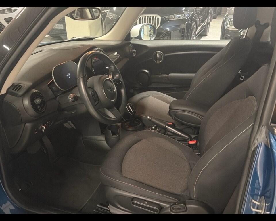 Mini Cooper 1.5 TwinPower Turbo Cooper Business DCT