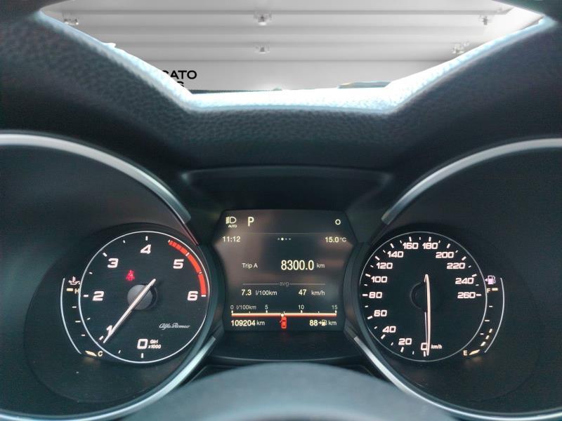 Alfa Romeo Stelvio 2.2 t Business rwd 180cv auto