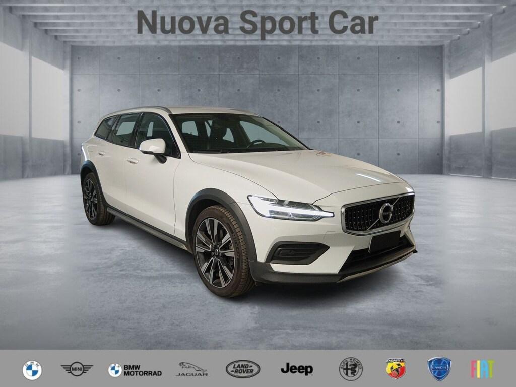Volvo V60 c.country 2.0 B4 Business Pro awd auto