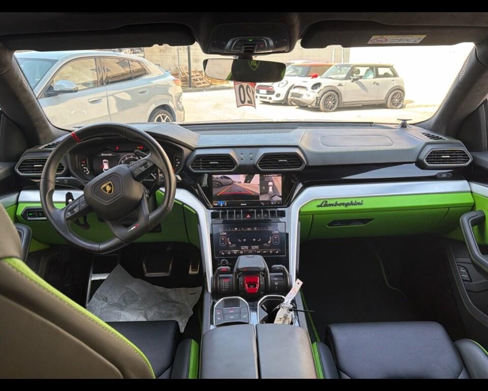 Lamborghini Urus 4.0 V8 auto