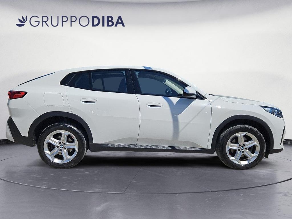 BMW X2 sdrive 18d auto