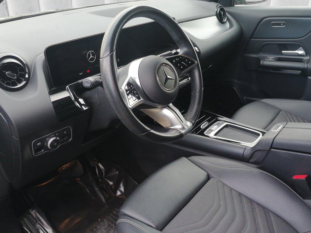 Mercedes GLA 180 Progressive Advanced Plus auto