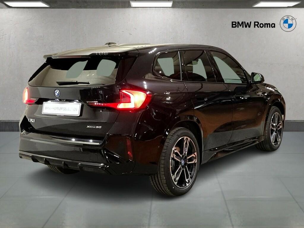 BMW iX1 30 xdrive Msport
