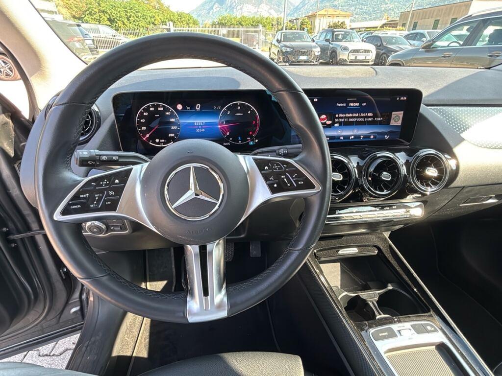 Mercedes GLA 180 d Advanced auto