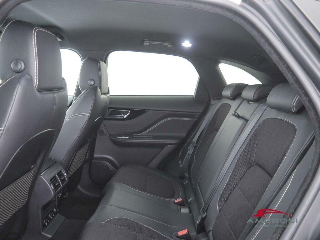 Jaguar F-Pace 2.0d i4 R-Sport awd 180cv auto my18