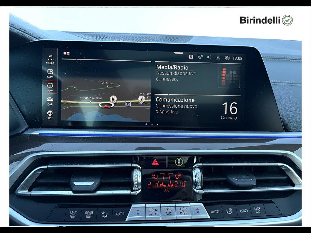 BMW X5 xdrive30d mhev 48V xLine auto