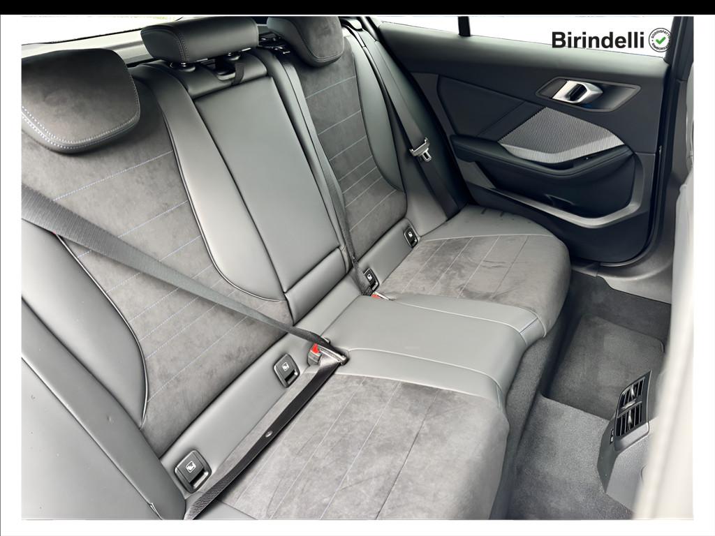 BMW Serie 1 120 48V MSport auto