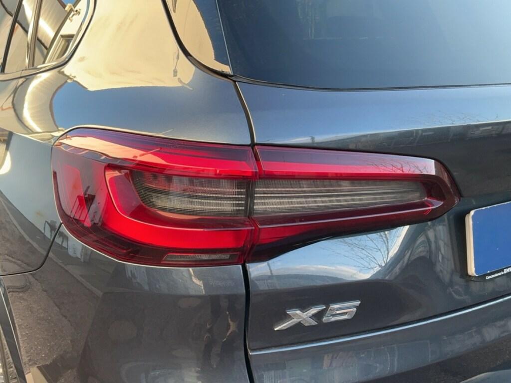 BMW X5 xdrive30d mhev 48V Msport auto
