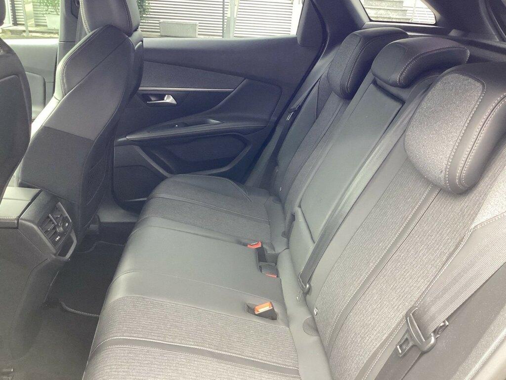 Peugeot 3008 1.5 bluehdi GT Line s&s 130cv